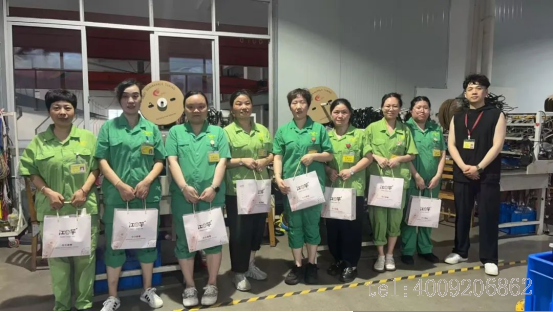 【關(guān)懷】如意公司工會開展夏日送清涼活動(dòng)(圖12) 【關(guān)懷】如意公司工會開展夏日送清涼活動(dòng)(圖12)